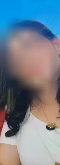 Andrea, 30