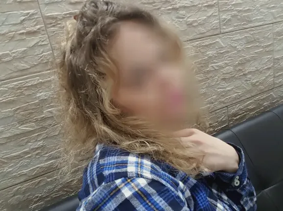 Barbara, 33