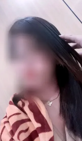 Elisa, 34