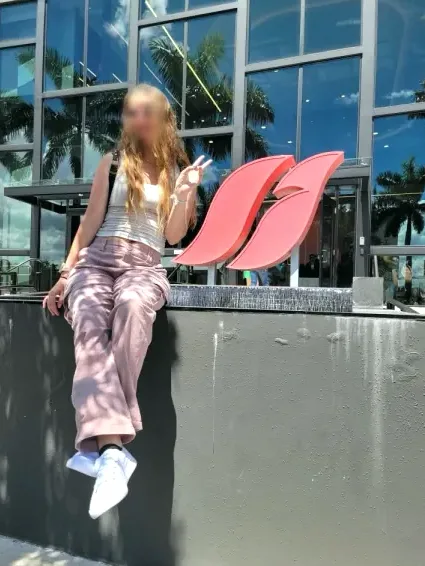 Marlene, 29