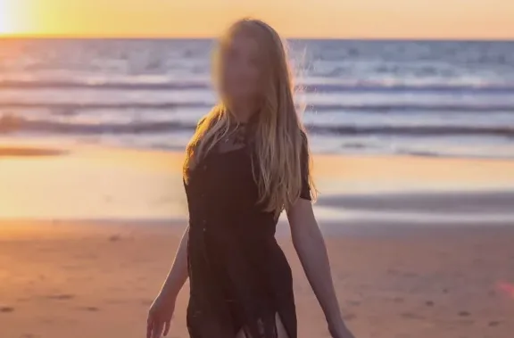 Sanja, 32