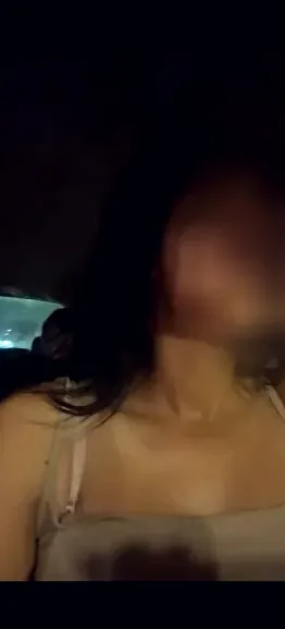 Silvia, 27